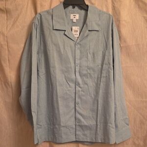 Mode of One Light Blue Button-Up Shirt - Size L